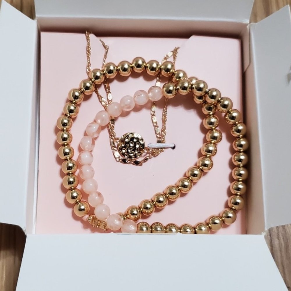 Lily Sky Avery 4-Piece Layering Bracelet Set